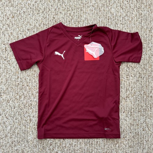 Maglia calcio Puma nuova con etichette Youth XS rosso bordeaux DRYCELL scollo a V manica corta 5-6 - Foto 1 di 6