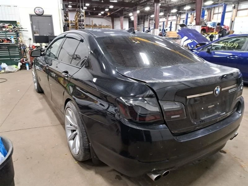 Puntal lado del conductor LH 2011 550i Sku#3993562 Foto 2 de 4