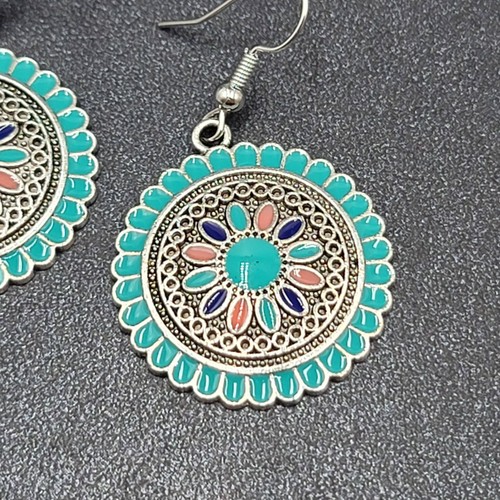 Pierced Earrings Silver tone Enamel Medallion Round Dangle Multicolor 1" - Picture 9 of 12