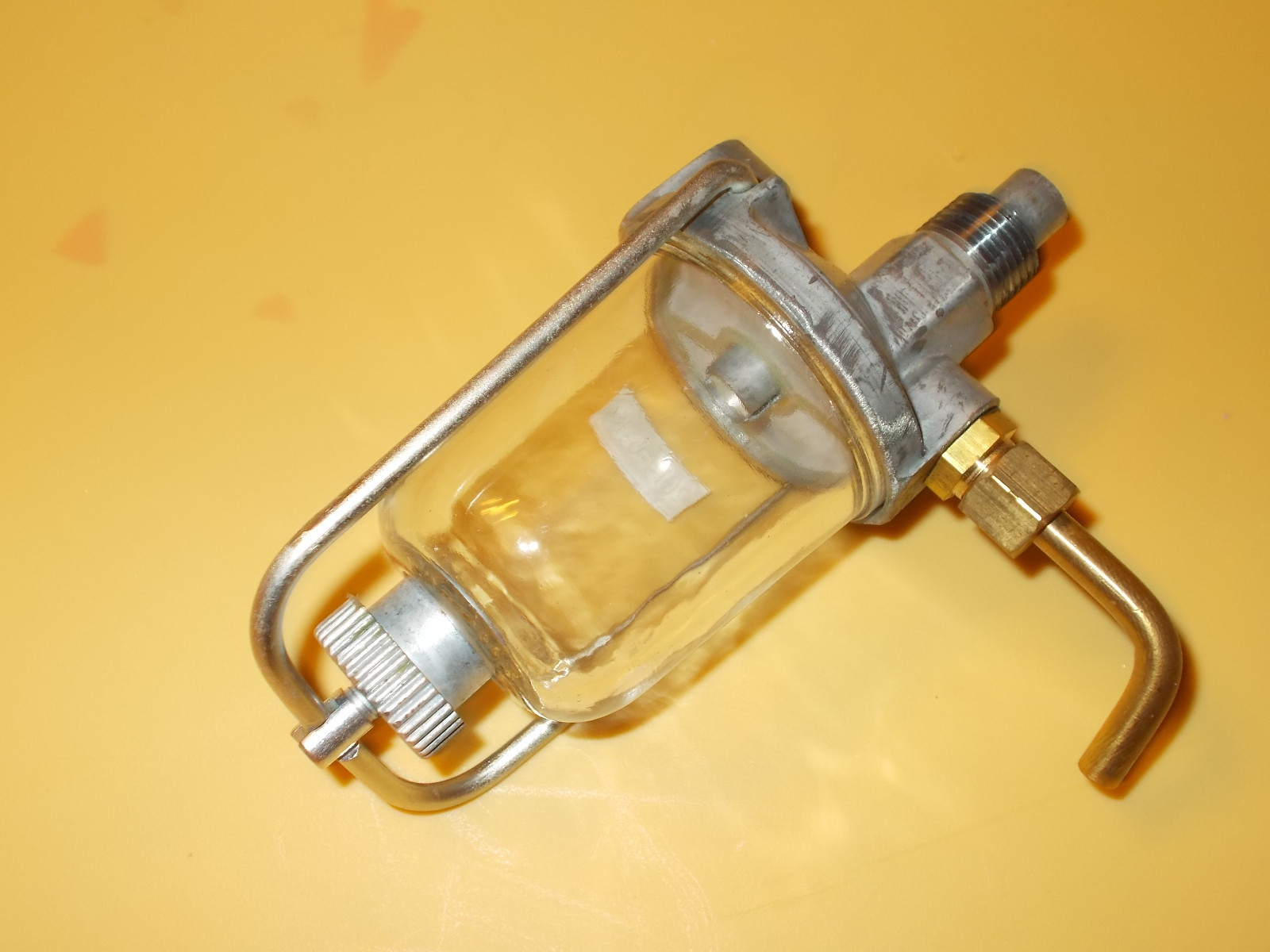 370832R91 IH Farmall Fuel Gas Sediment Bowl Assembly H M 350 400 450 I6