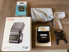 Godox iT32 TTL Camera Flash Built-in 2.4GHz Receiver, with X5-0 TTL
