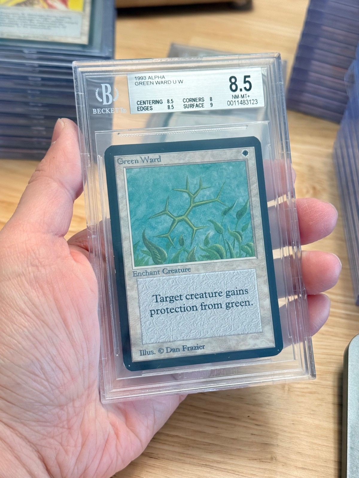 BGS 8.5 MAGIC THE GATHERING 1993 ALPHA GREEN WARD MTG