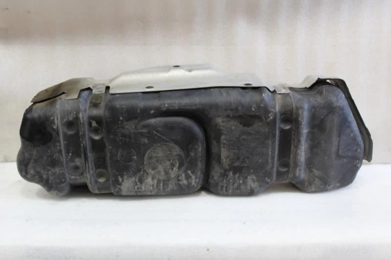 2005 TOYOTA SEQUOIA GAS FUEL TANK 4x4 - Image 3 of 4