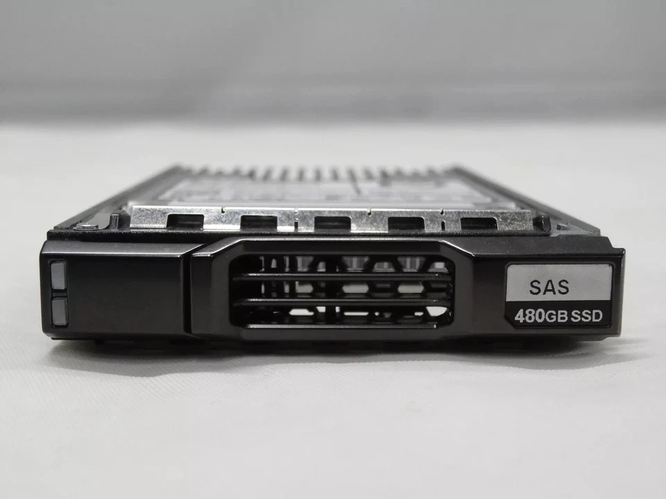 Dell 0JGXK2/JGXK2 Toshiba PX05SRB048Y 2.5" 480GB RI SAS 12Gb/s SSD Gen13 Tray - Image 3 of 4