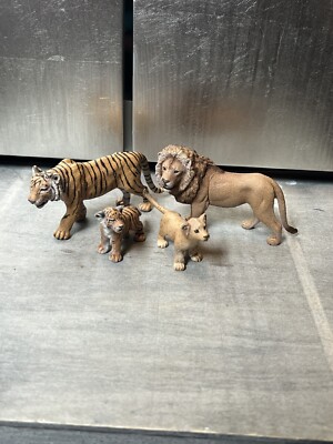 Schleich Wildlife Löwen und Tiger Neuwertig
