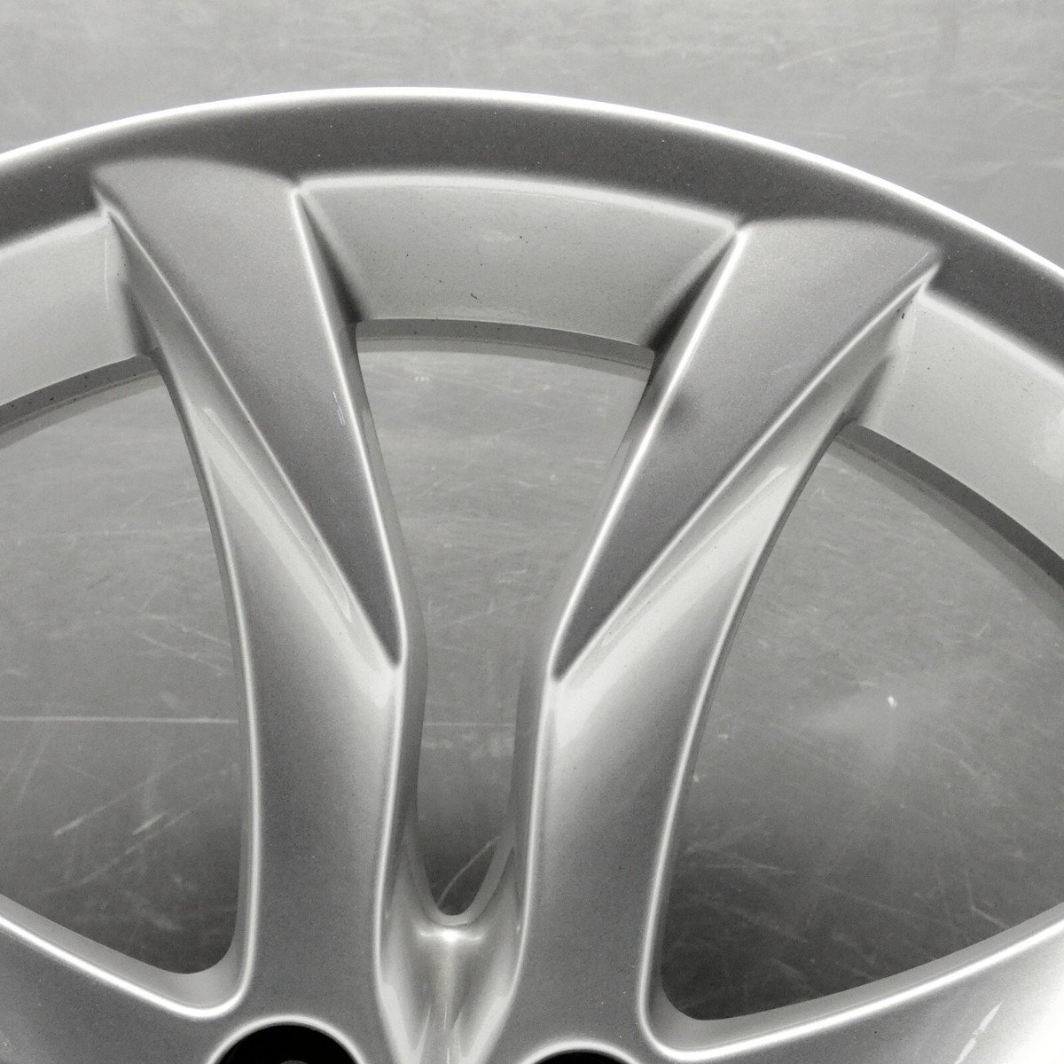 PEUGEOT RCZ 19