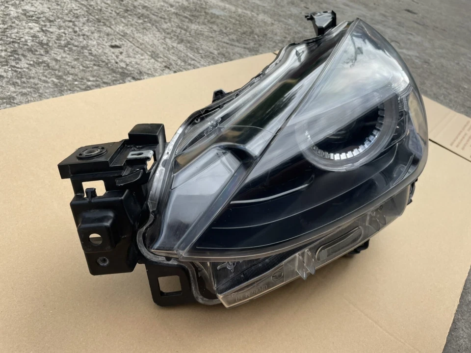 Mazda 2 Koito D43N-51040 Headlight Lamp Left Side 2020 2021 2022 - Image 4 of 4