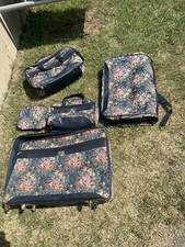 Vintage Jaguar Luggage - Floral Tapestry - 5 Piece Set - Great Shape- Locks key