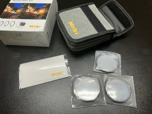 NiSi 52mm Professional Black Mist Kit with 1/2, 1/4, 1/8 and Case - Mint! - Picture 1 of 4