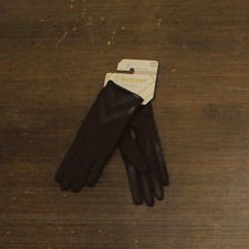 isotoner Signature Womens Water-Repellent Heritage Gloves 514M3 Taupe Brown S/M