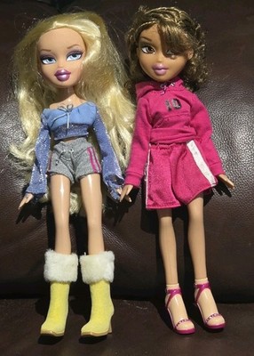 Bratz Doll Lot Passion 4 Fashion Cloe & Neon Pop Divaz Yasmin Mixed Outfits MGA
