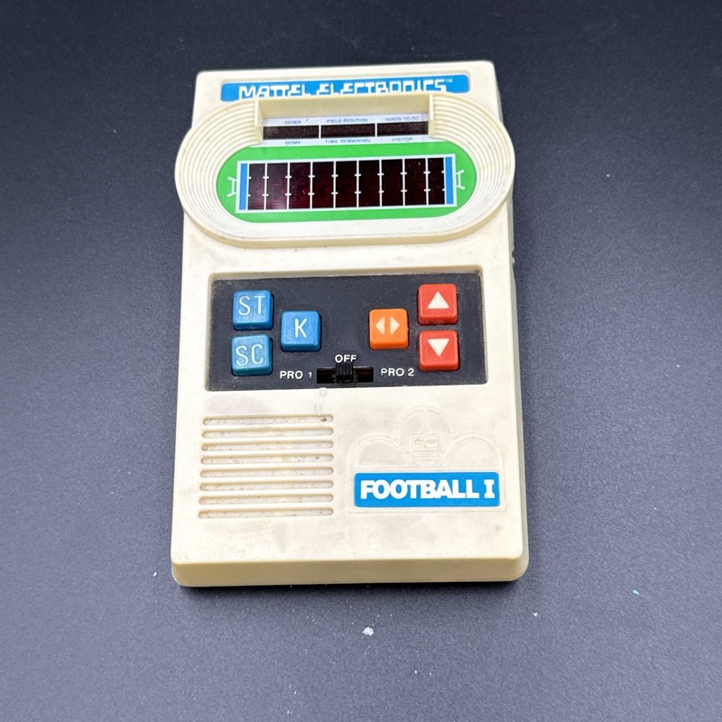 Vintage MATTEL 1977 Electronic FOOTBALL Handheld GAME for parts NOT WORKING