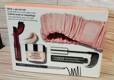 New 5 Piece CLINIQUE Glow+Go Out Essentials Soft Look Set Beauty SkinCare