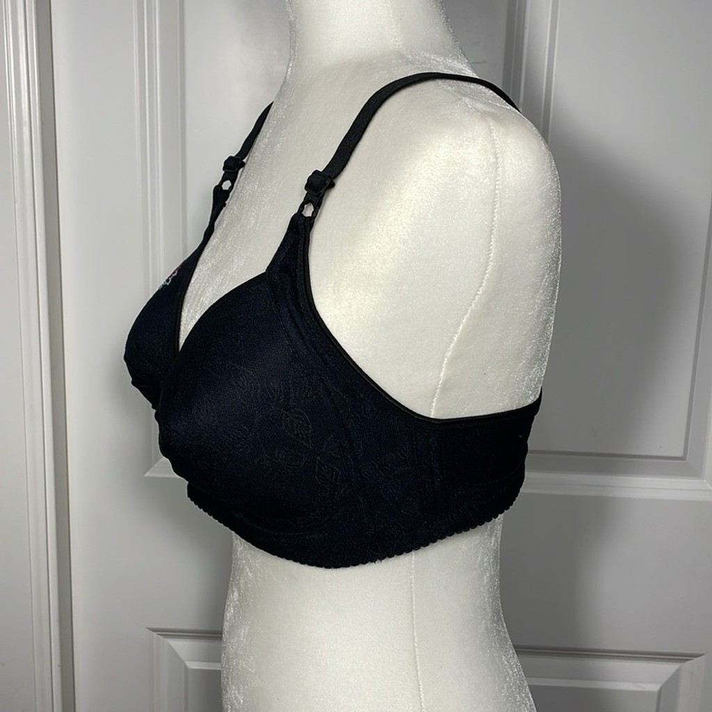 Wireless Adjustable Straps Full Coverage Bra Size… - image 7