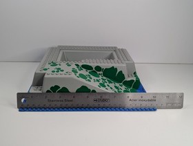 LEGO Gray Green Baseplate Raised w/ Ramp 2552px4 - Set #6273 Rock Island Refuge