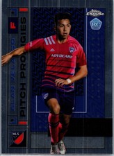 Alan Velasco Chrome 2022 Refractor #94