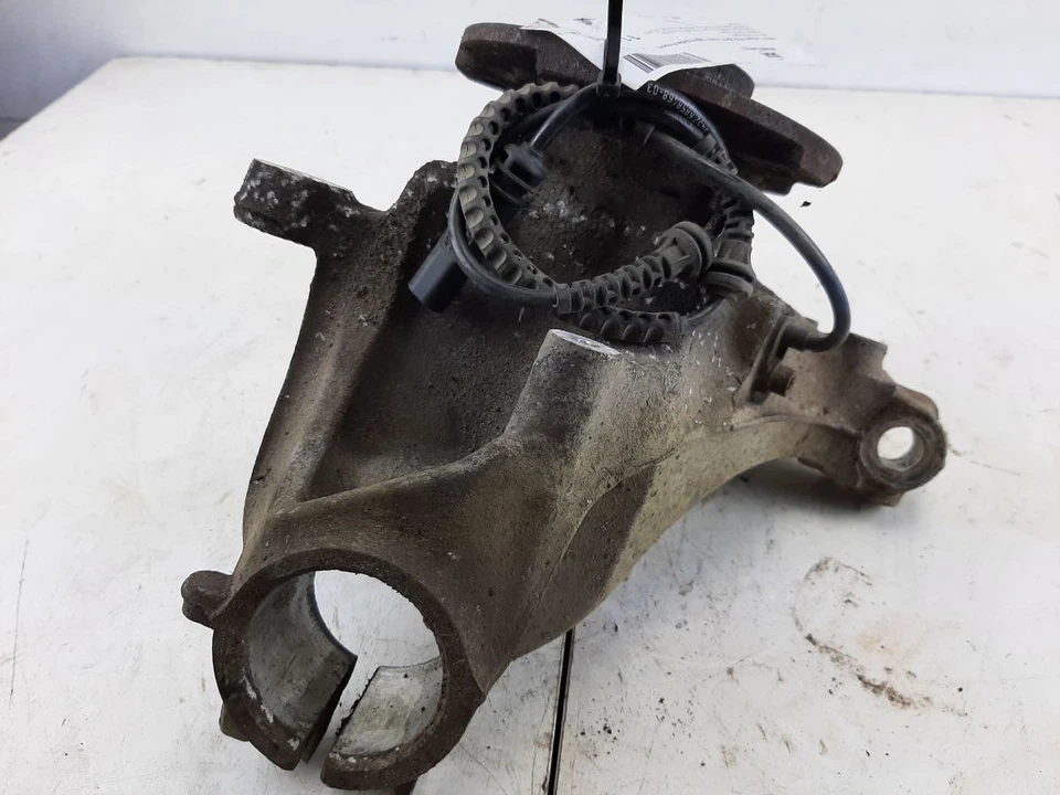 MINI Cooper F55 2017 Hub Right Side Front 31206874443 - Image 3 of 4