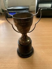 1968 "OLD BIRD AVERAGE" PIGEON RACING EPNS 13.5cm-TALL TROPHY (P3)