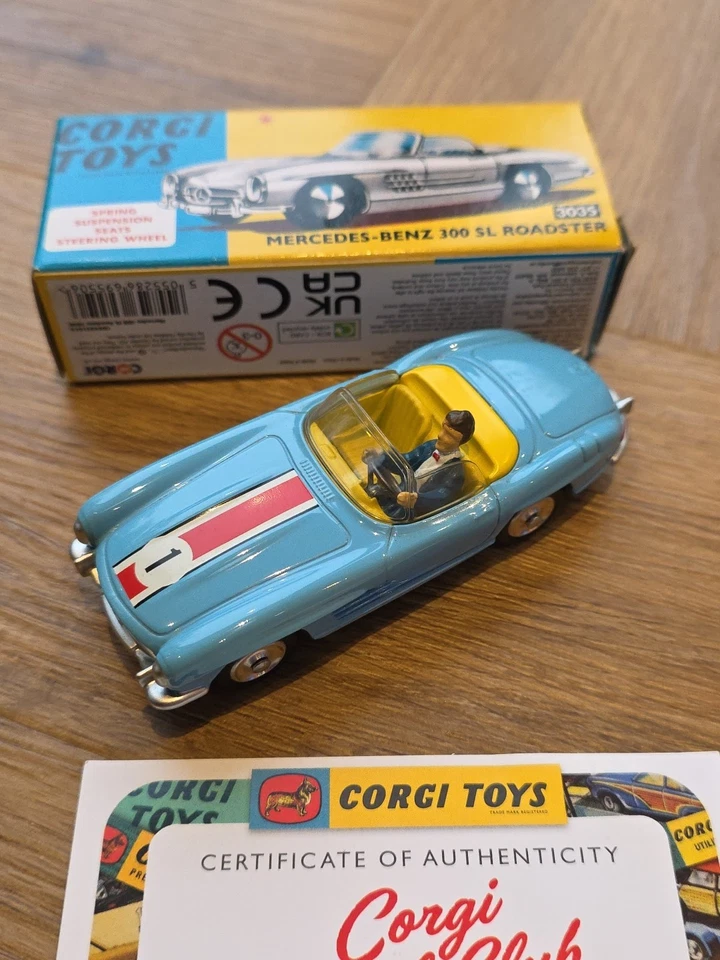 Corgi Toys 3035 Mercedes-Benz 300 SL Roadster Corgi Collectors Club Mint - Image 2 of 4