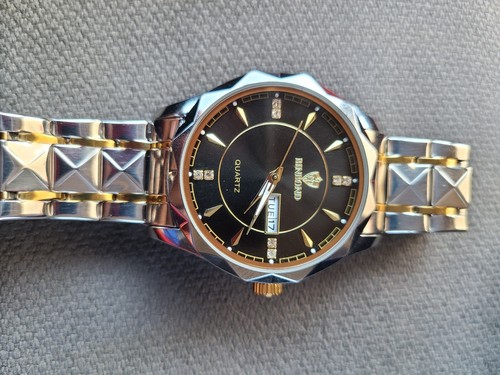 Men's Watch Waterproof Calendar Quartz Watch Popular Fashion Watch