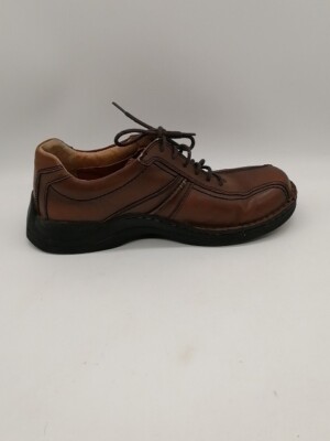 Clarks Mens Derby Shoe Brown Leather Lace Up Round Toe  display picture 1