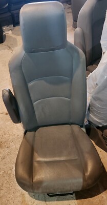 FORD ECONOLINE VAN BOX TRUCK E SERIES GRAY VINYL DRIVER SEAT  OEM TAKEOUT