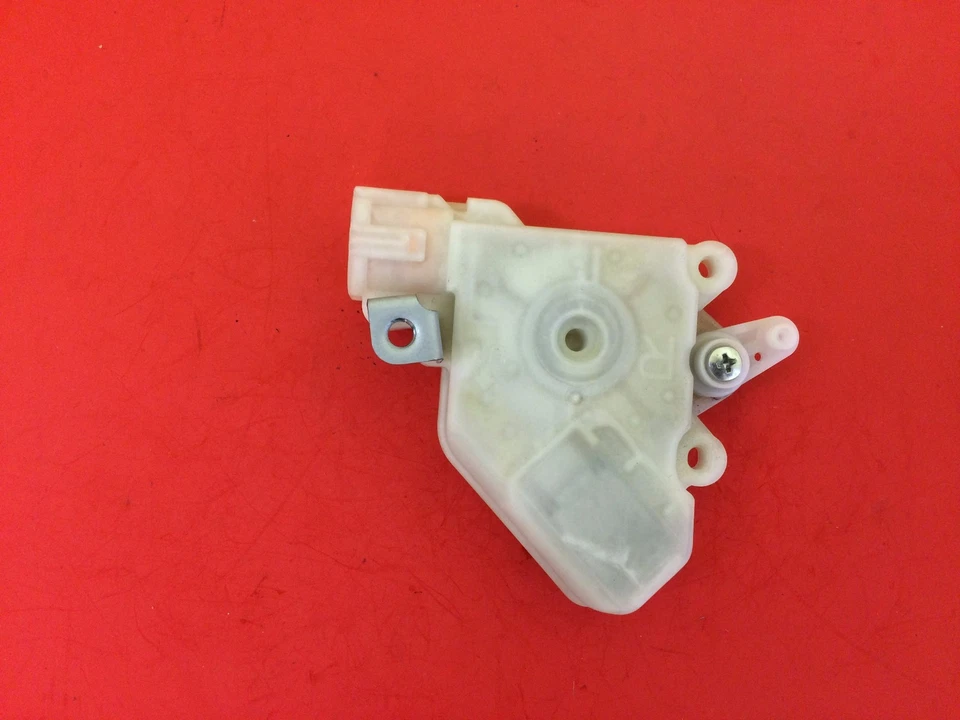 Nuevo 8055379907L Cerradura Puerta Actuador Motor Trasero Izquierdo DLA-391 se adapta a Infinity, Nissan Foto 2 de 3