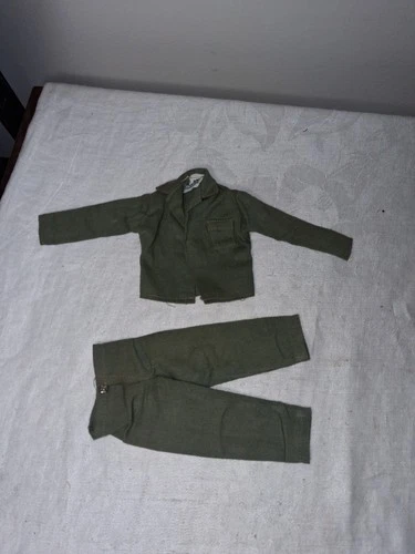 Vintage  GI Joe Man Of Action Muscle Body Kung Fu Grip Outfit Adventure Team