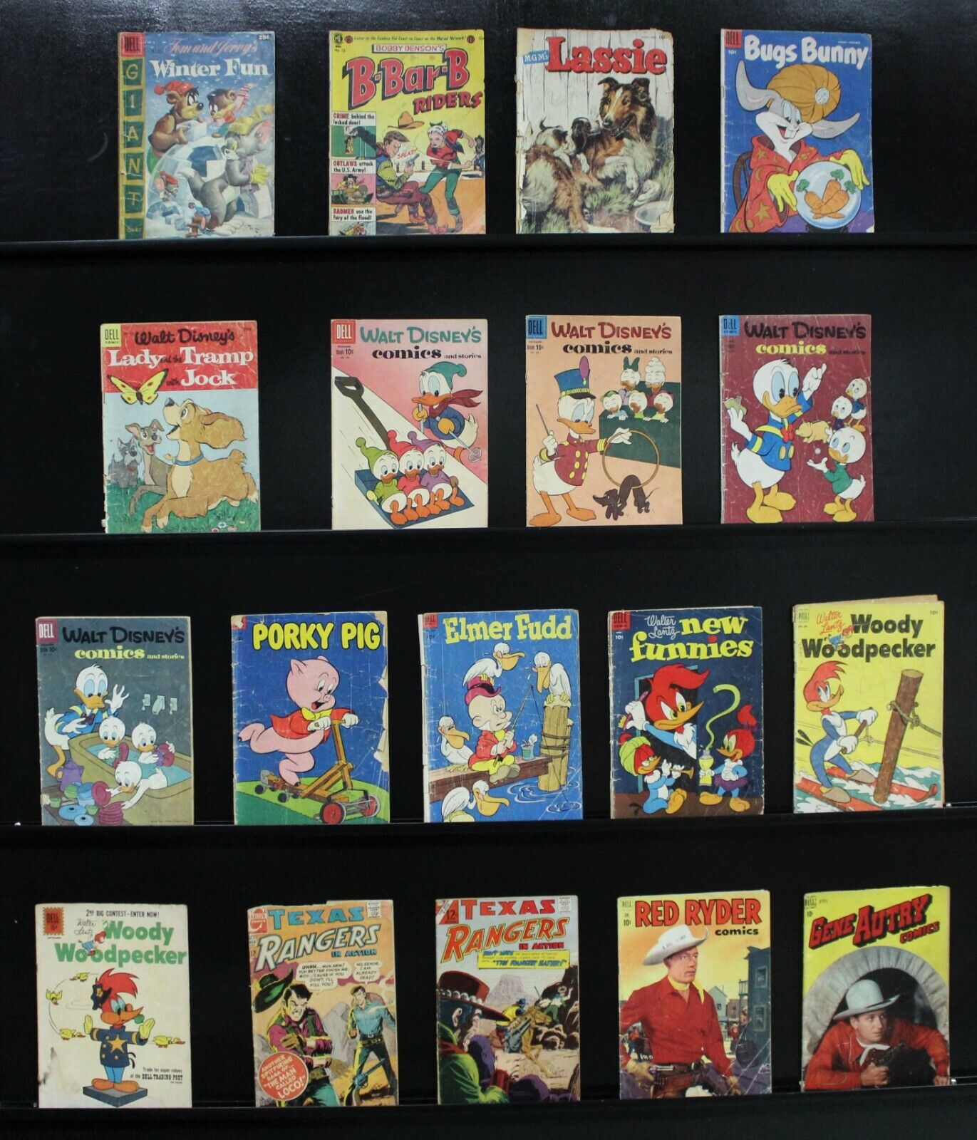 Blow out of 10¢ & 12¢ Funny Animal Comics! Fair to Good, Disney Ograniczona SPRZEDAŻ, popularna wyprzedaż