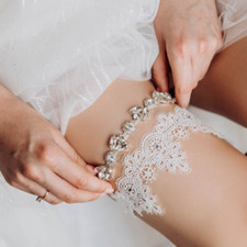 Wedding Bridal Thigh Soft Pretty Lace Rhinestone Garter, Toss garter AU STOCK