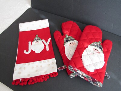 Jingles & Joy Santa Kitchen Towel and Pair of Oven Mits,  New