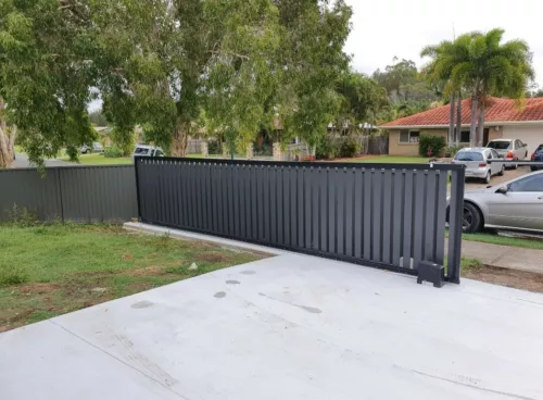 Vertical Slats in Monument DARK Grey - DIY Kits - 3m to 7m wide Sliding Gates - Picture 1 of 15
