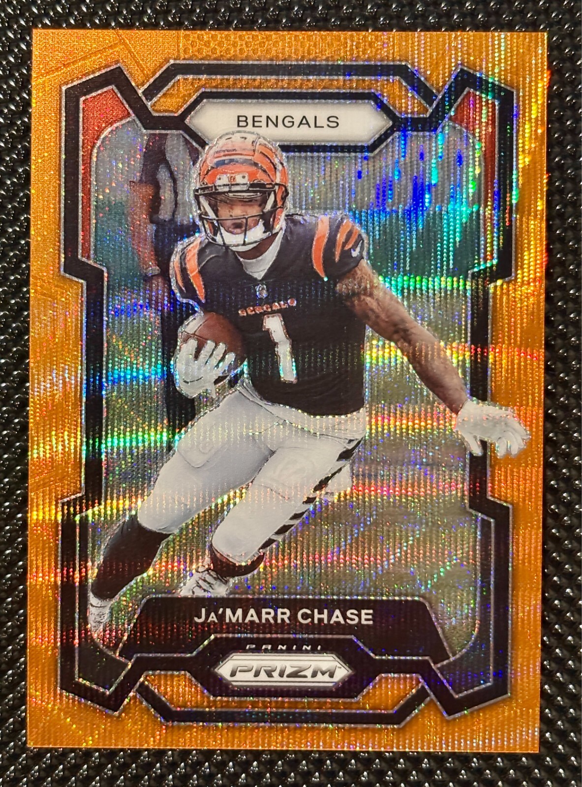 2023 Panini Prizm - Orange Wave Prizm #56 Ja'Marr Chase /60