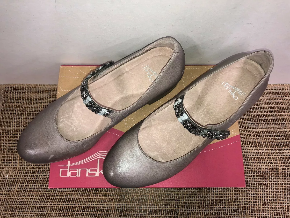 Burnished nubuck shop