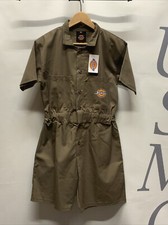 Dickies NWT Brown Short Sleeve Coveralls Shorts Size Medium.       000141