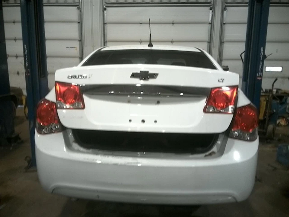 Speedometer MPH US Market With Black Cluster Opt B76 Fits 13-14 CRUZE 116469 - Image 4 of 4