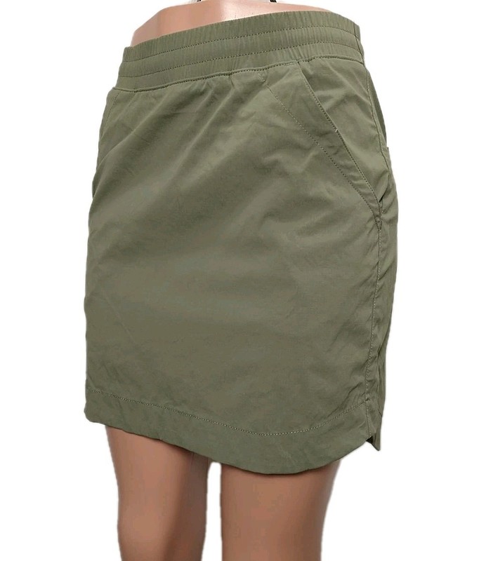 Alaska Hardgear Women's NWOT Size 6  Activewear Built In Shorts Skort Hiking(#C6
