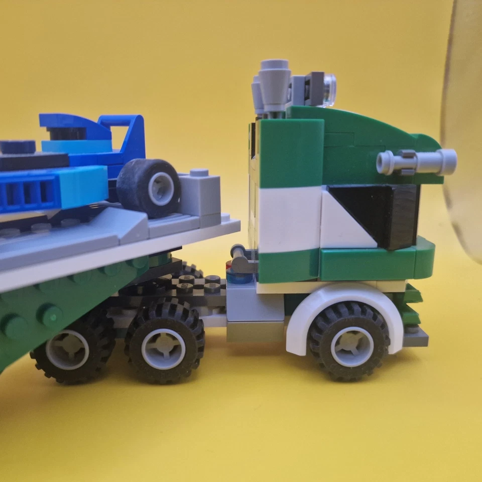 LEGO Creator 31113 Race Car Transporter, photo 4 of 4