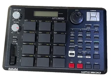Akai MPC500 Music Production Center