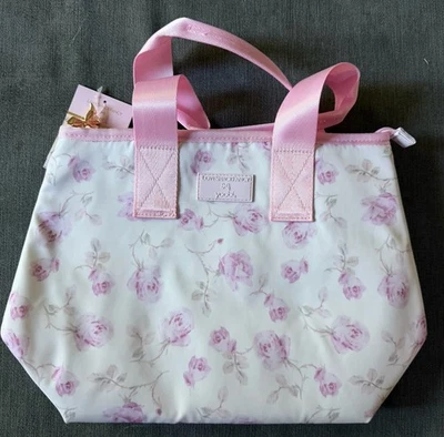 LoveShackFancy x Target Yoobi RIBBON ROSA Blumenmuster isolierte Brotzeittasche - Bild 1 von 4