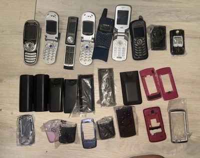 Vintage Cell Phone Lot Parts Repair Motorola Ericsson Samsung Sony Verizon