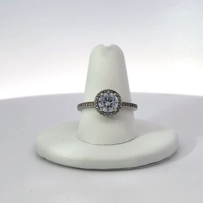 Vintage Circle Classic Pandora Ring Pre-Owned Pandora Silver Cubic