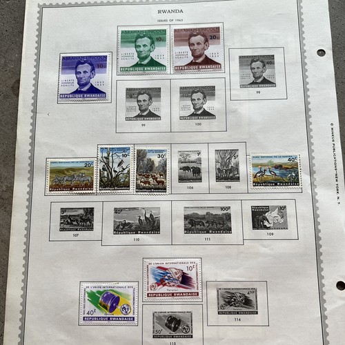 RWANDA STAMPS ON ALBUM PAGES FLOWERS, BUTTERFLIES, JFK, ABRAHAM LINCOLN & MORE - Picture 6 of 11