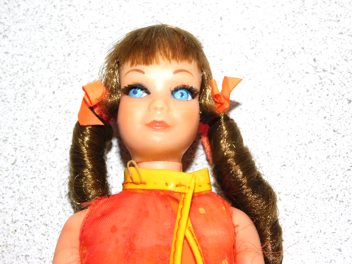 バービー TNTスキッパー 美品　ヴィンテージ Barbie: VINTAGE Brunette 2nd Issue SAUSAGE CURL TNT SKIPPER Doll