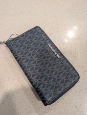 Michael Kors Zip Around Wallet Navy Signature...