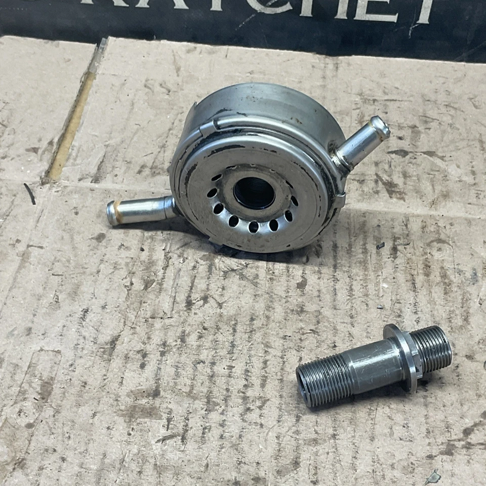 03-06 Conjunto enfriador de aceite Infiniti G35 Nissan 350z VQ35DE 21305-AM601 Foto 4 de 4