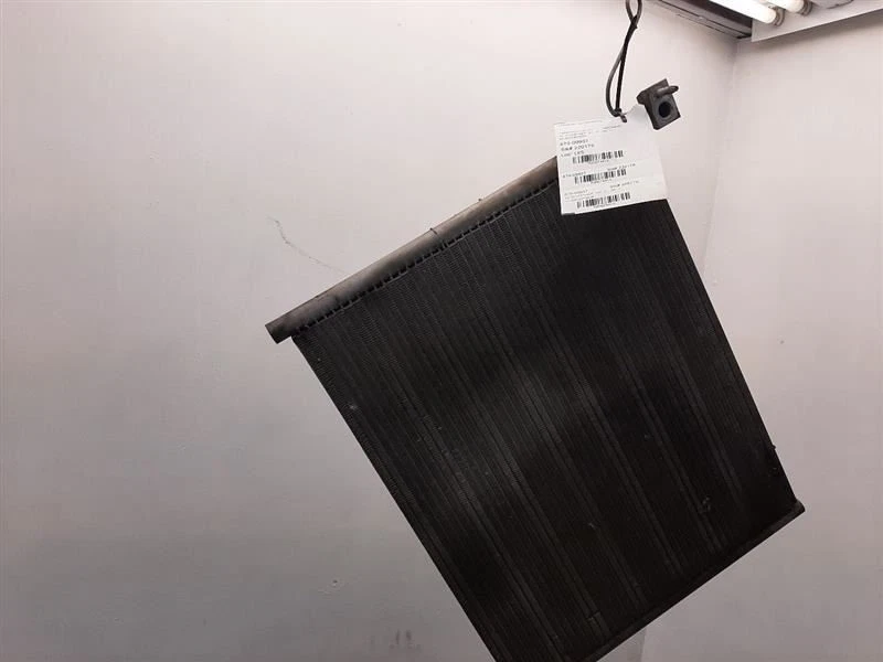 Condensador de aire acondicionado 04-09 Dodge Durango 55056165AA Foto 4 de 4