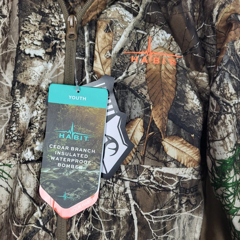 Habit Cedar Branch Insulated Waterproof Bomber Jacket Coat Yout XL Camo Hunting - Image 3 of 4