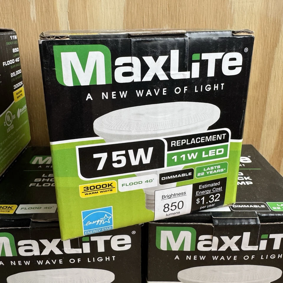 MaxLite PAR30 Short Neck Dimmable LED Flood Light Bulb 3000k Warm White 10 pack - Image 2 of 4