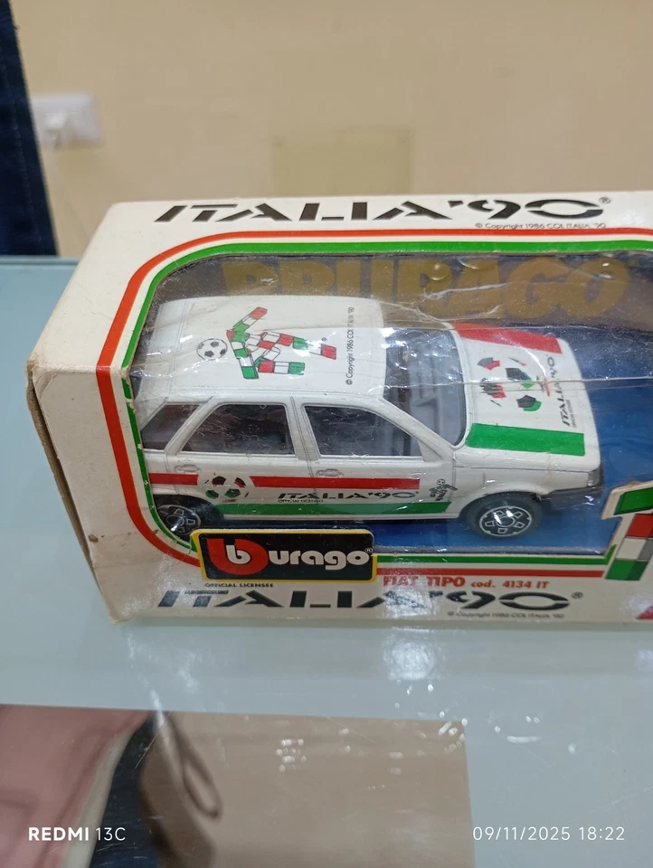 Bburago Burago Fiat Tipo Italia 90 Football world Cup 1:43 Con Scatola - Immagine 2 di 4
